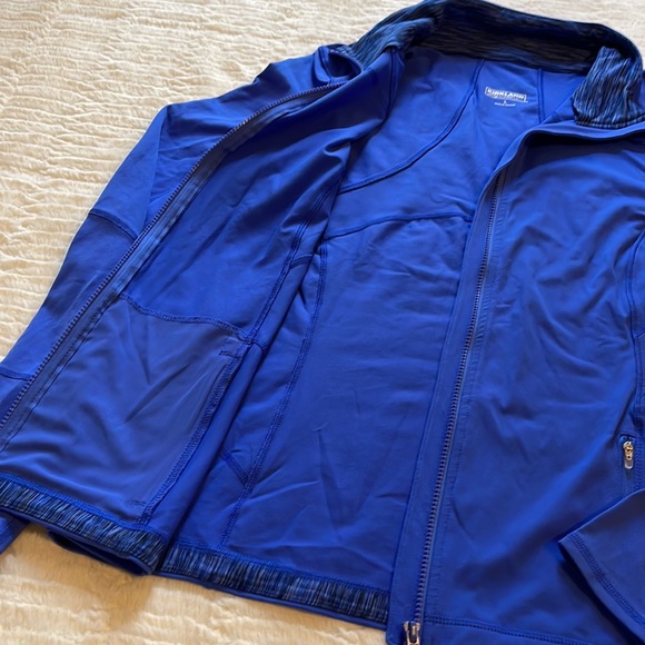 Athletic jacket - Picture 6 of 9